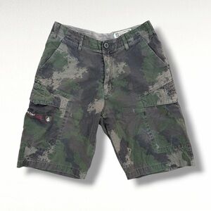 Vintage Y2K Volcom Stone Scout Camo Cargo Shorts Size 31 Skate Grunge
